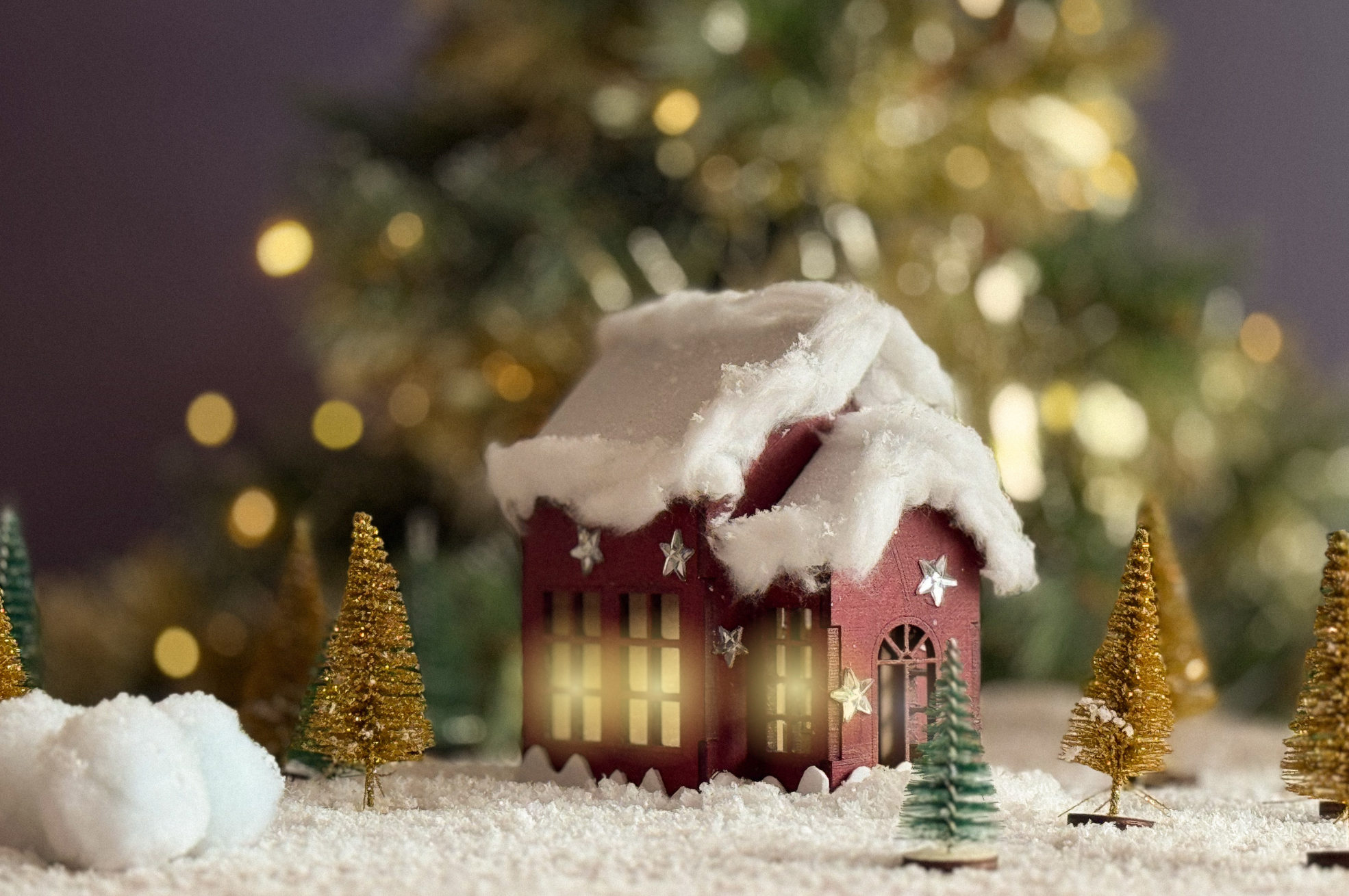 DIY Package Wooden Christmas House Burgundy Red