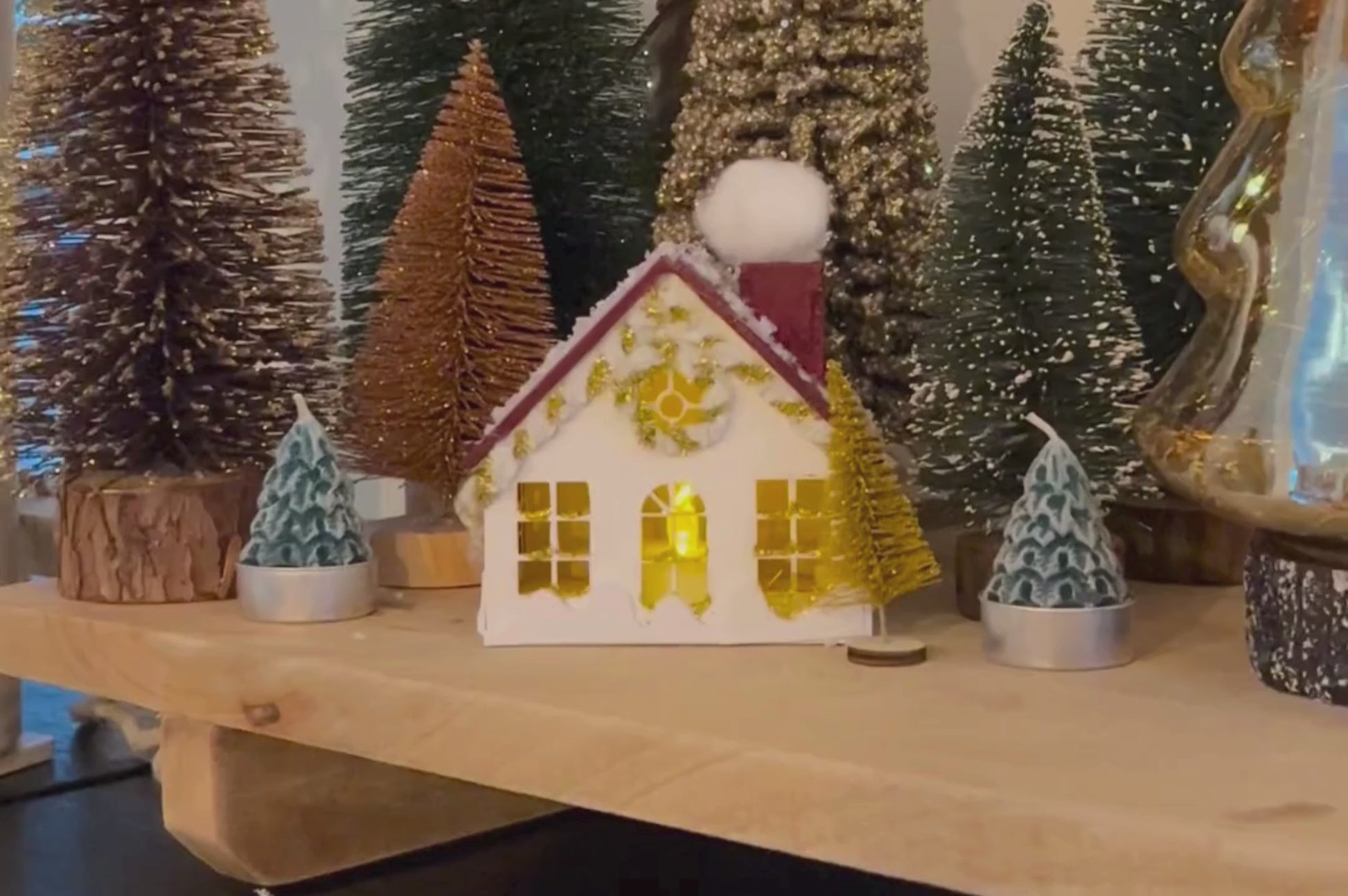 DIY pakket houten kersthuisje wit met rood maak video

